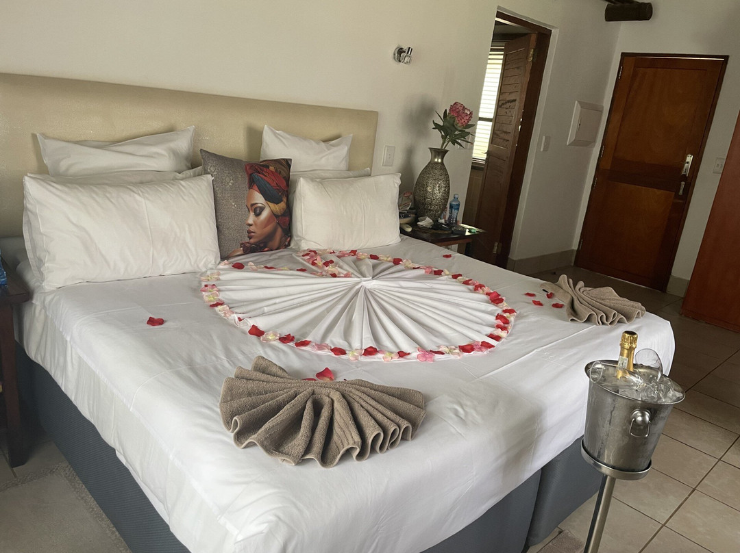 Sebatana Elephant Lodge