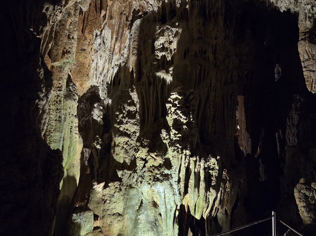 Sfentoni Cave-Zoniana必去景点