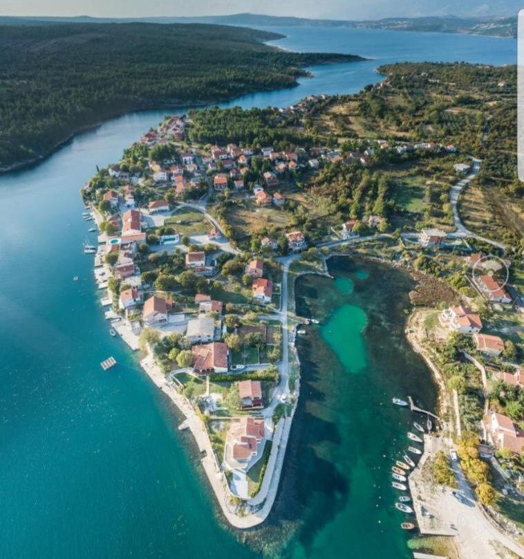 Apartmani Desnica