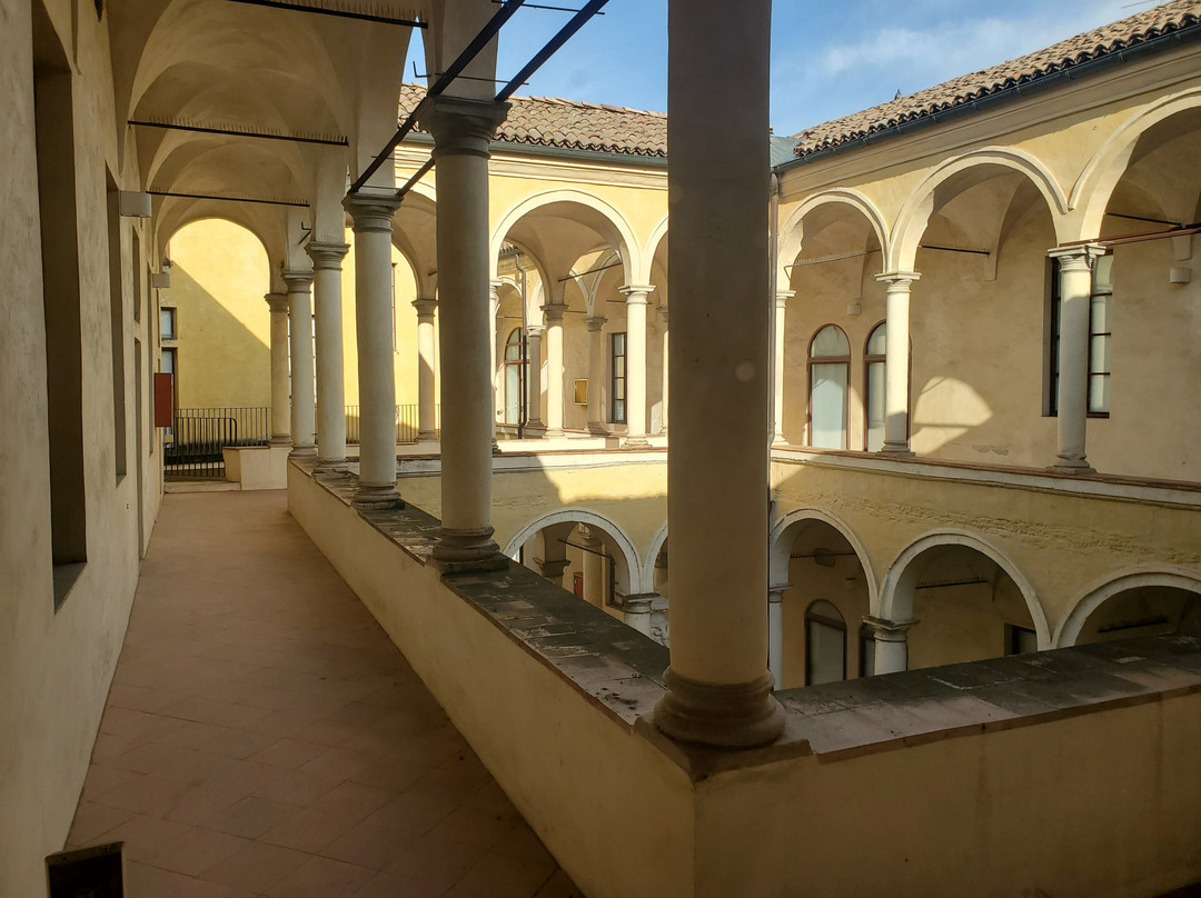 Pinacoteca G Stuard-帕尔马必去景点