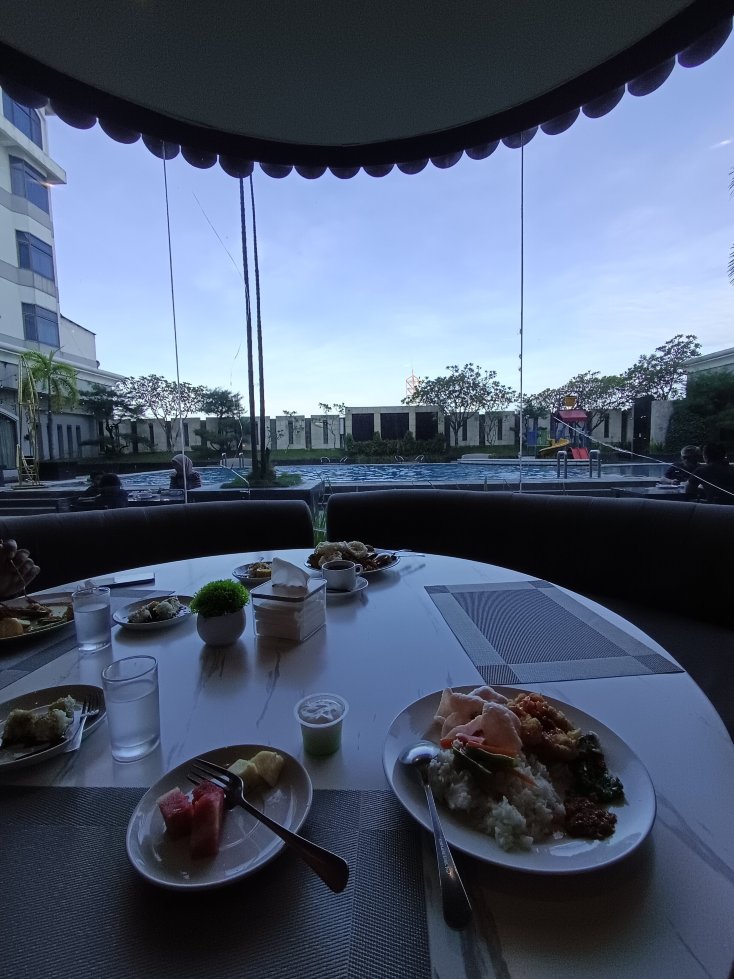 北干巴鲁贾特拉大酒店-官方
