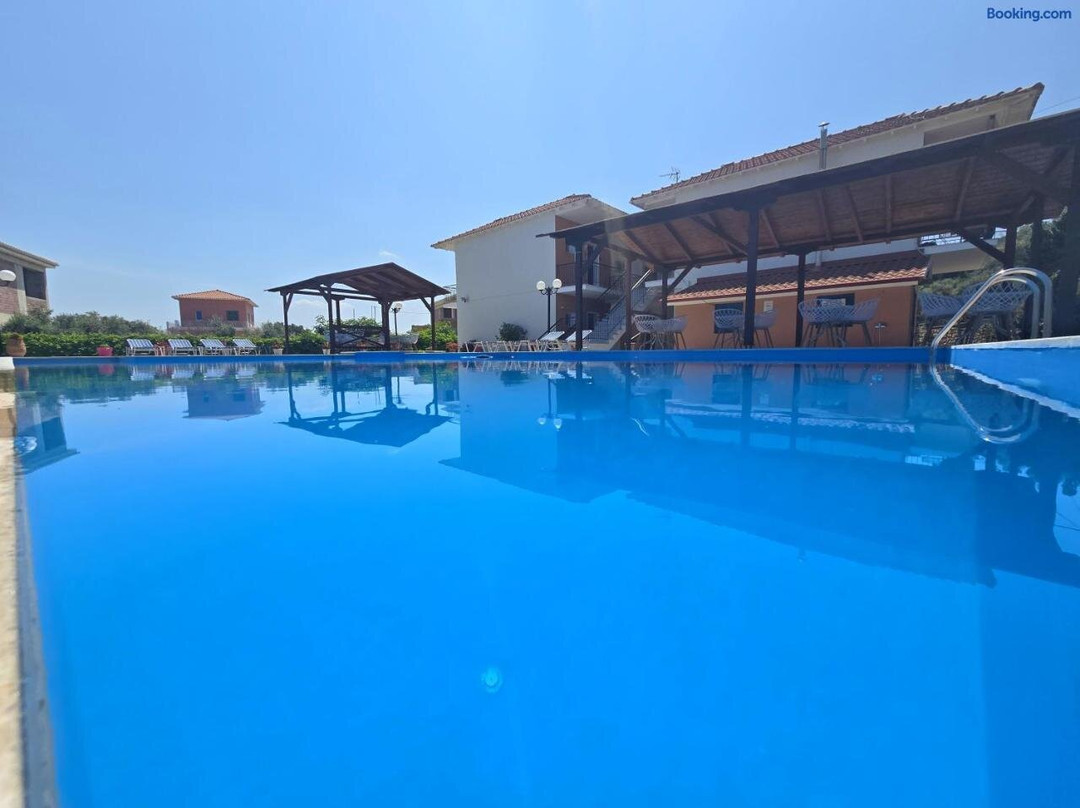 Amarandos Inn