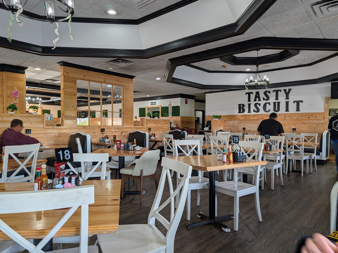Tasty Biscuit Pancake House & Restaurant