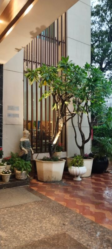 哈立德瓦尔戈德温酒店-旅行者