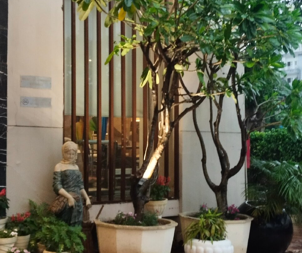 哈立德瓦尔戈德温酒店主图