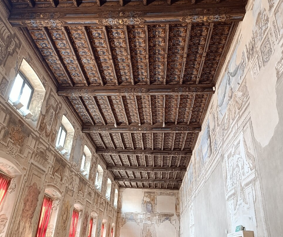 Palazzo Visconti-Brignano Gera d'Adda必去景点