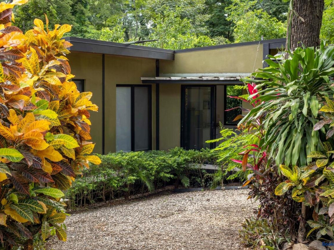 Casa Playa Avellanas