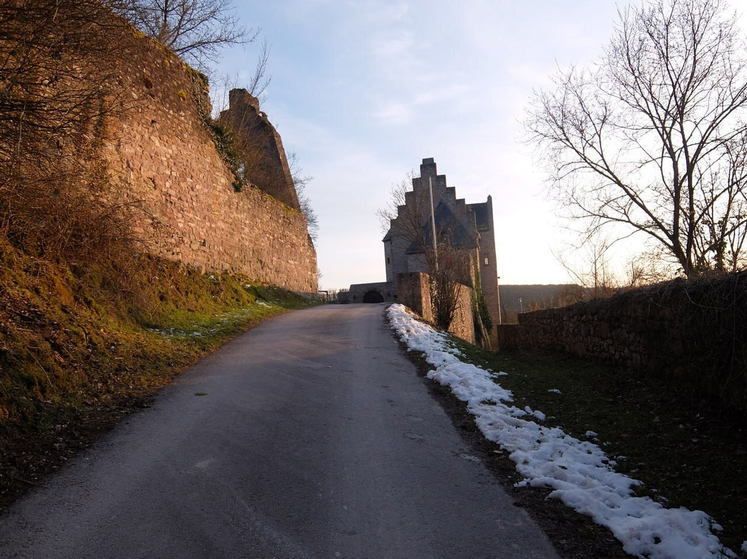 Burgruine Altenbaumburg-Altenbamberg必去景点
