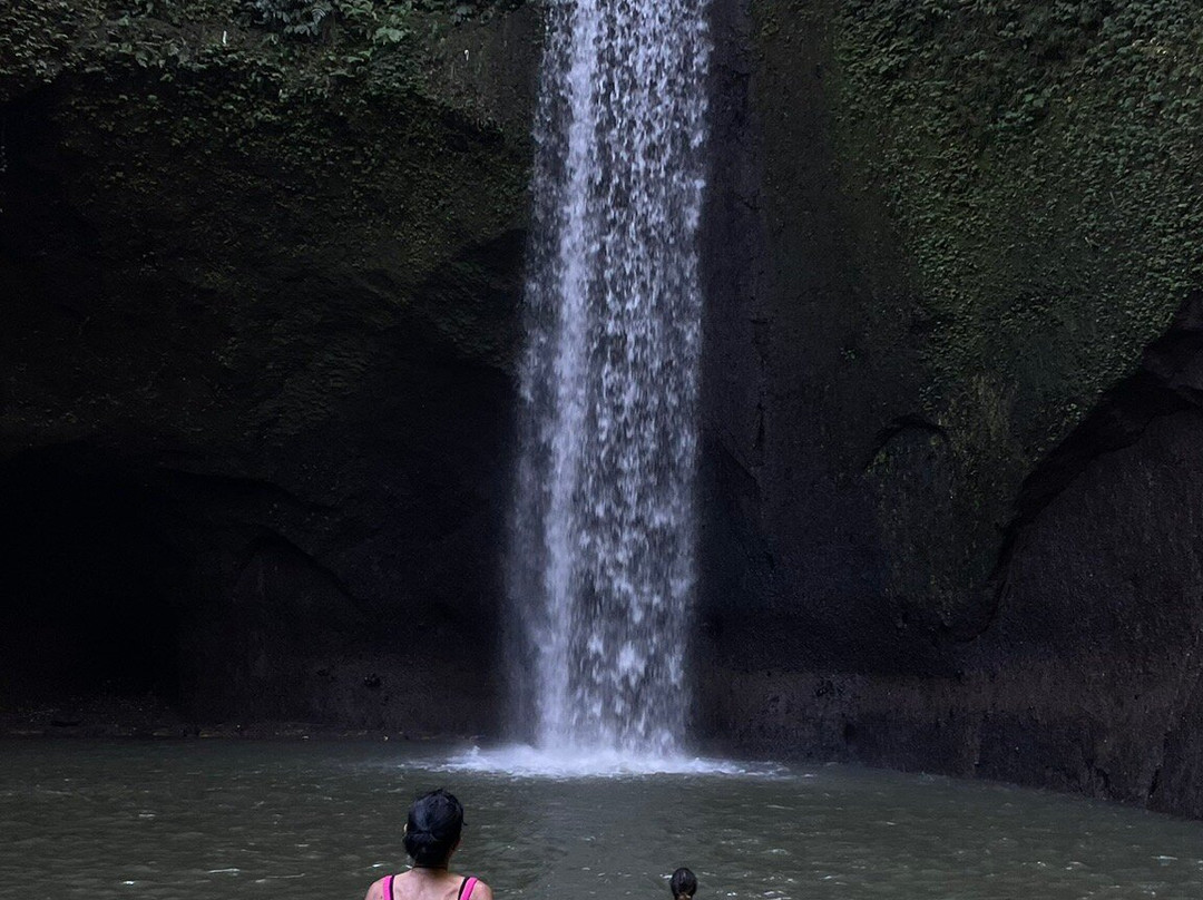 Tibumana Waterfall-Apuan必去景点