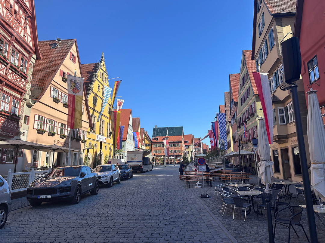 Weinmarkt-丁克尔斯比尔必去景点