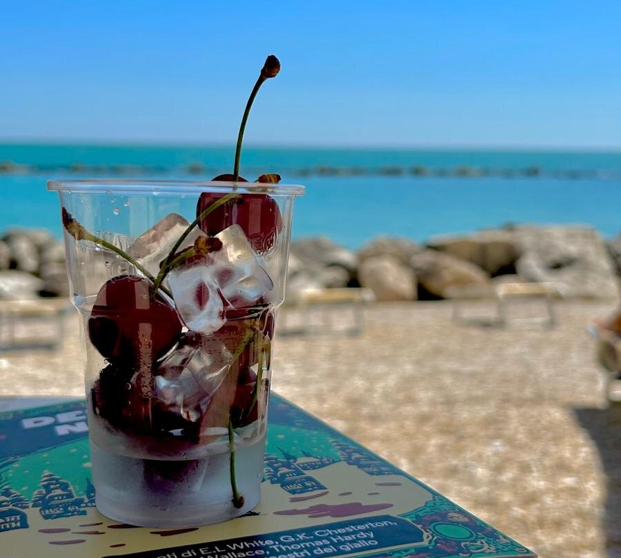 Spiaggia dei Frati-努马纳必去景点