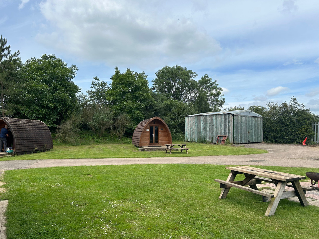 Glebe Leisure caravan and Fishing Lakes-Bicester必去景点