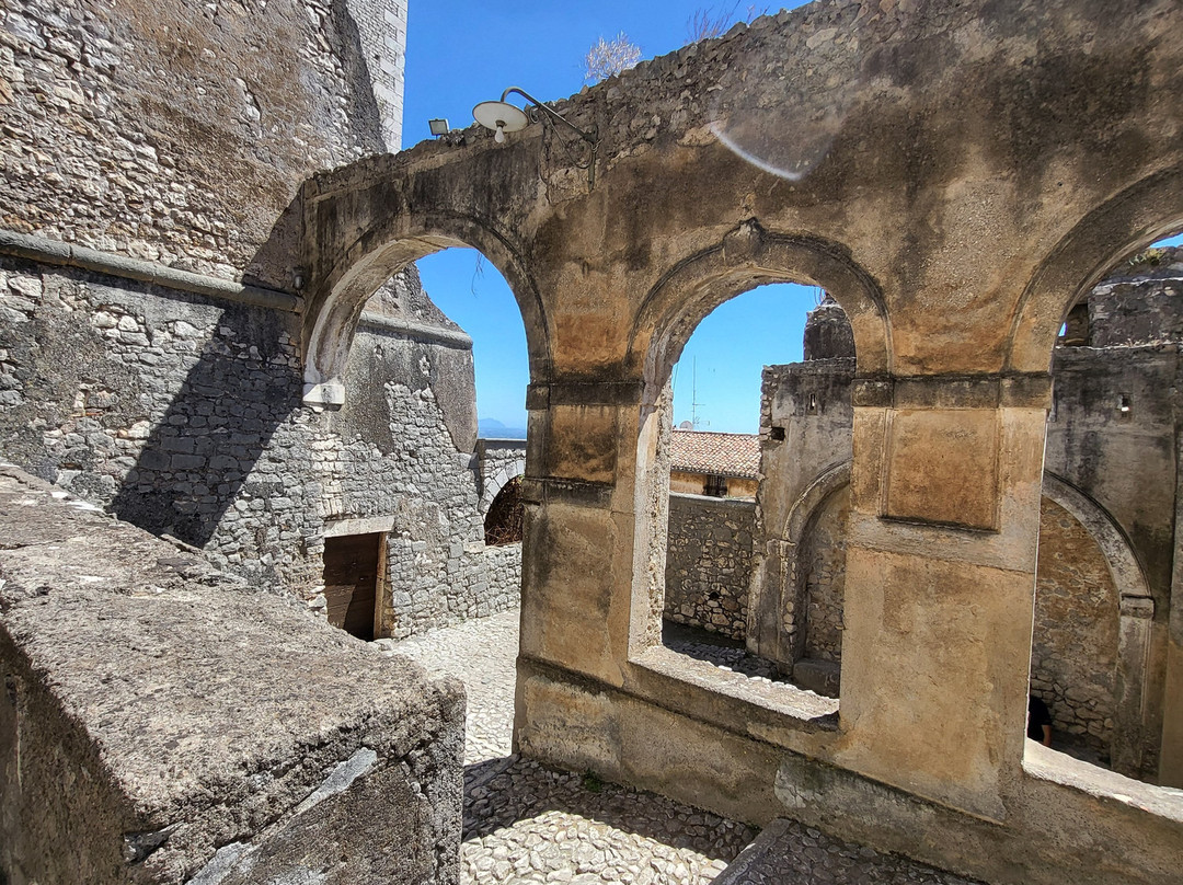Castello Caetani-Sermoneta必去景点
