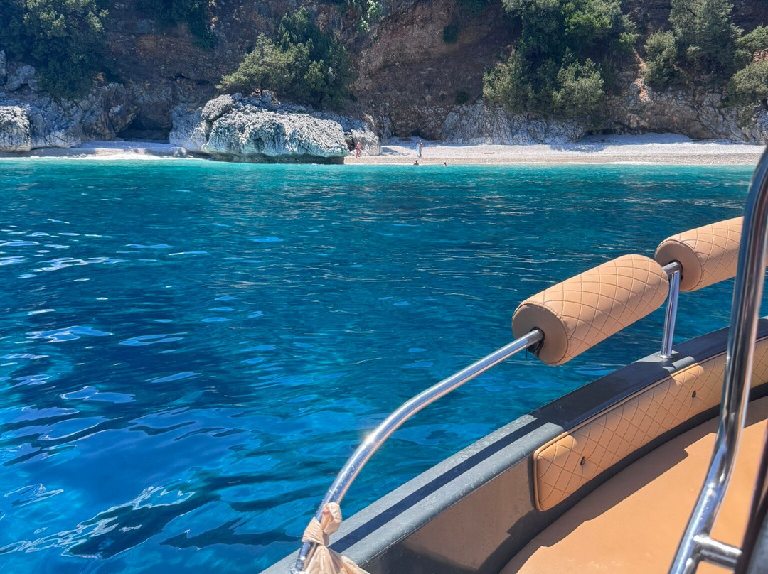 Enalia Boat Rentals-Poros必去景点