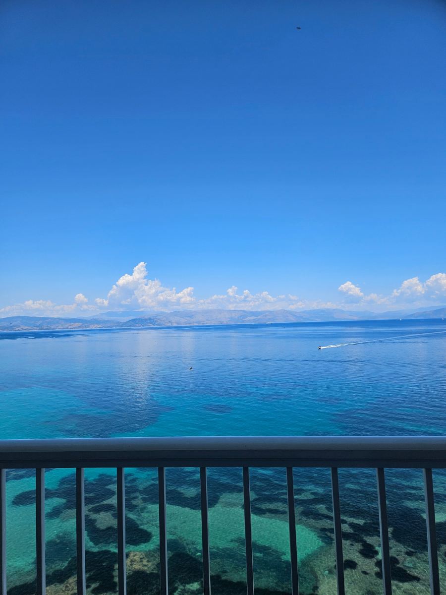 绿洲酒店-旅行者