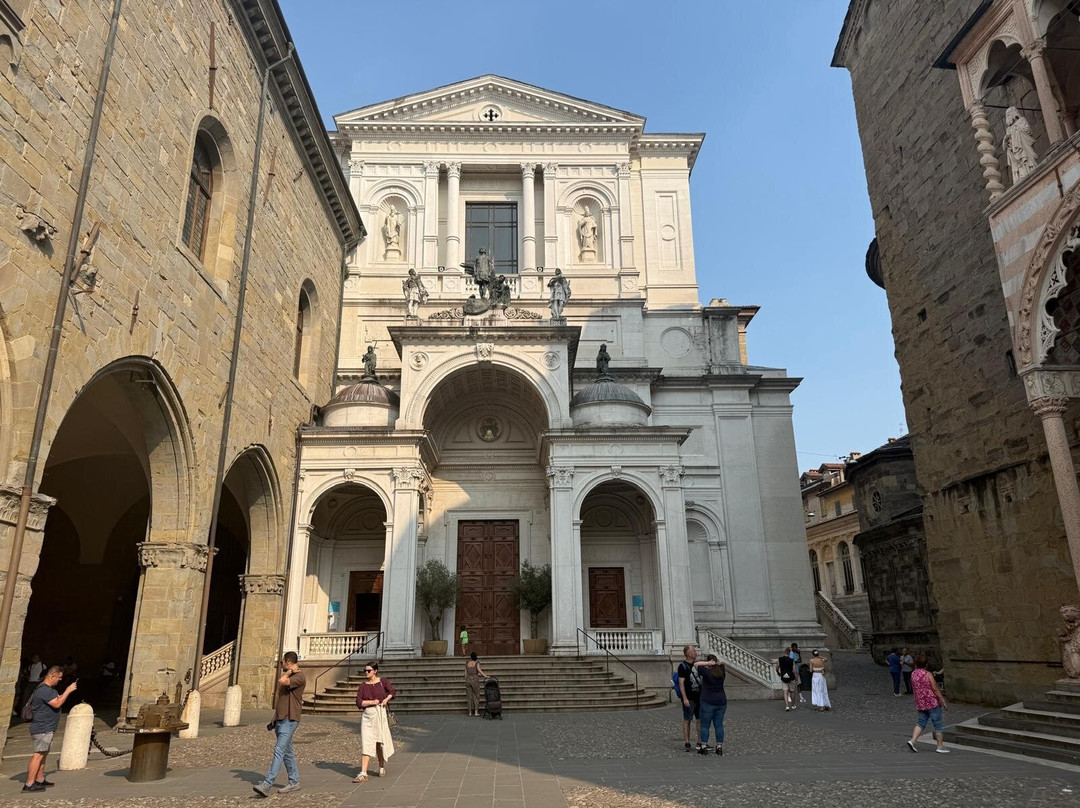 Cattedrale (Duomo) di Bergamo e Battistero-贝加莫必去景点