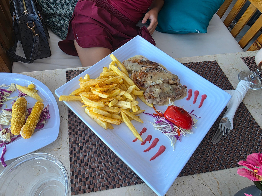 Olie's Restaurant & Bar