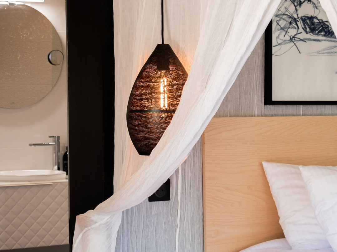 Bien Loin d'Ici Spa B&B主图