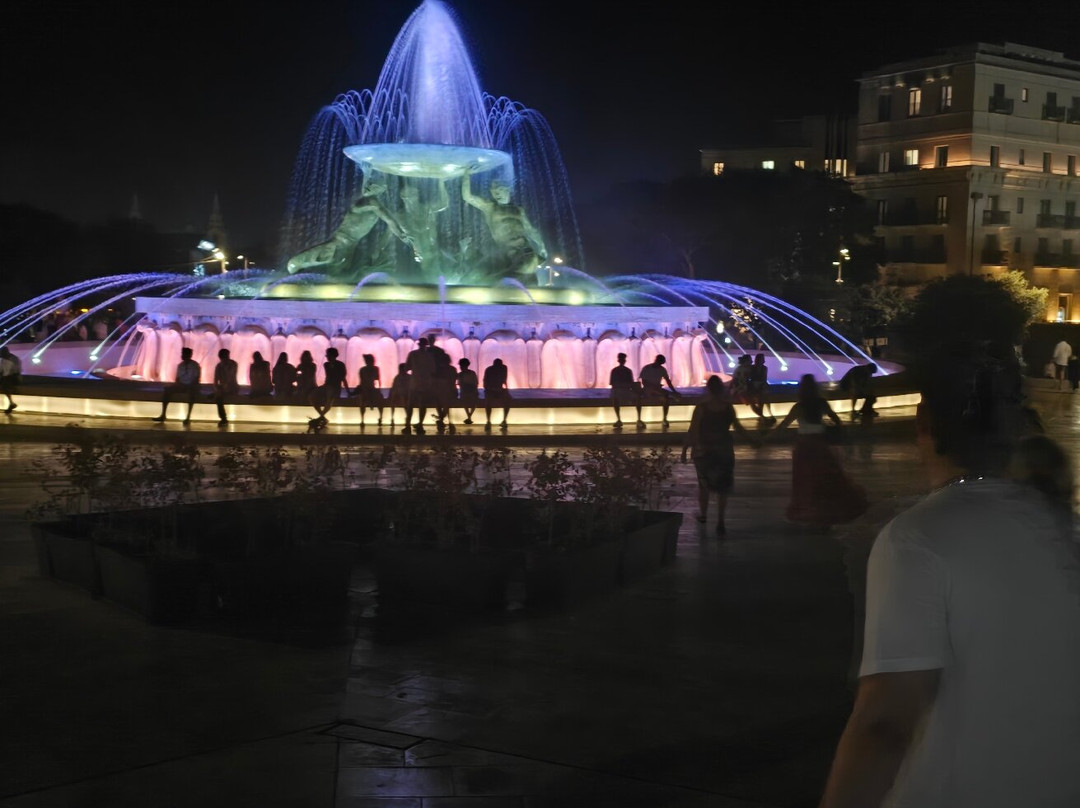 Triton Fountain-瓦莱塔必去景点