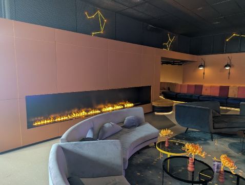 鹿特丹布鲁诺室友酒店-旅行者