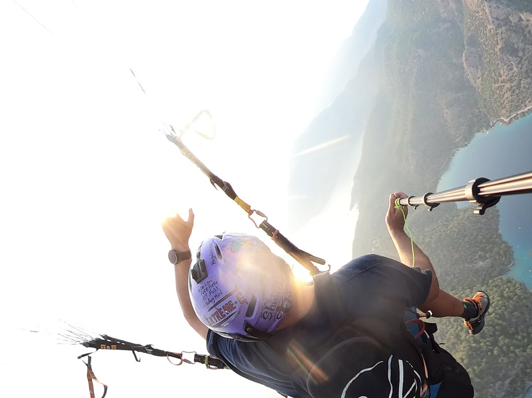 Fly Laputa Tandem Paragliding-费特希耶必去景点