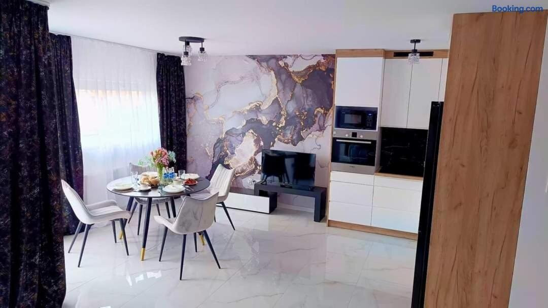 Apartamenty Checiny