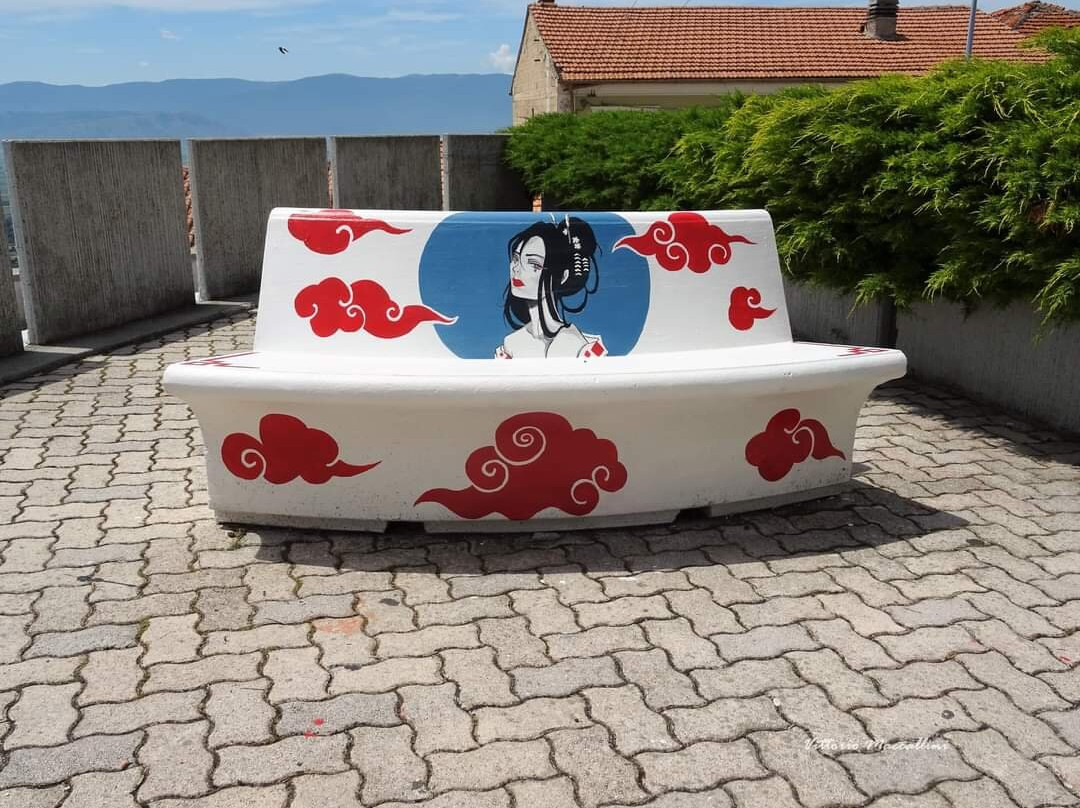 Panchine Colorate-Aielli必去景点