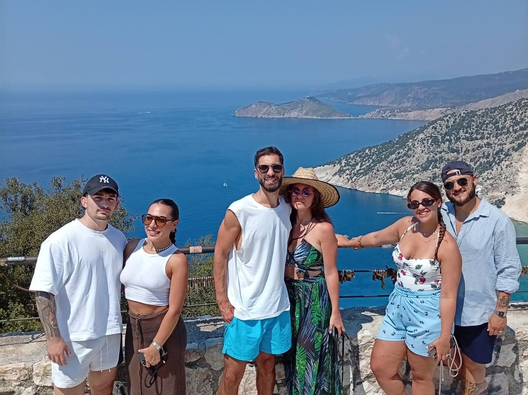 Kefalonia Excursions-阿尔戈斯托利翁必去景点
