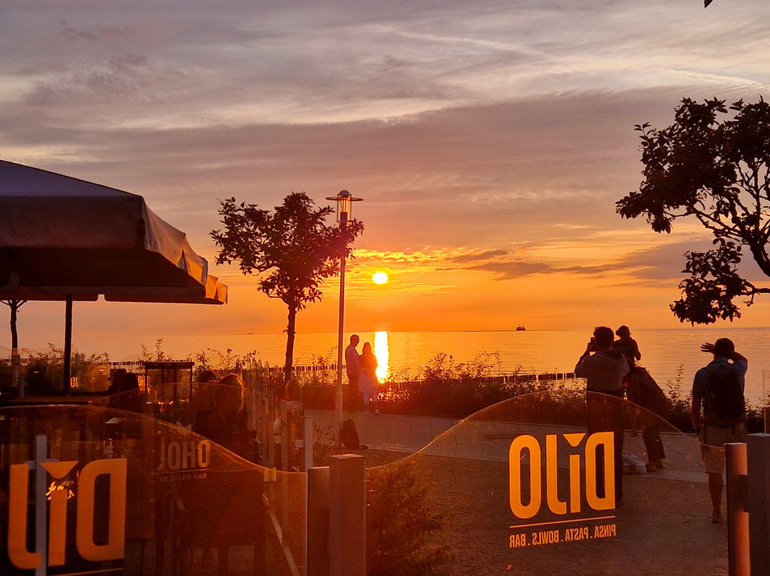 DIJO Restaurant & Bar