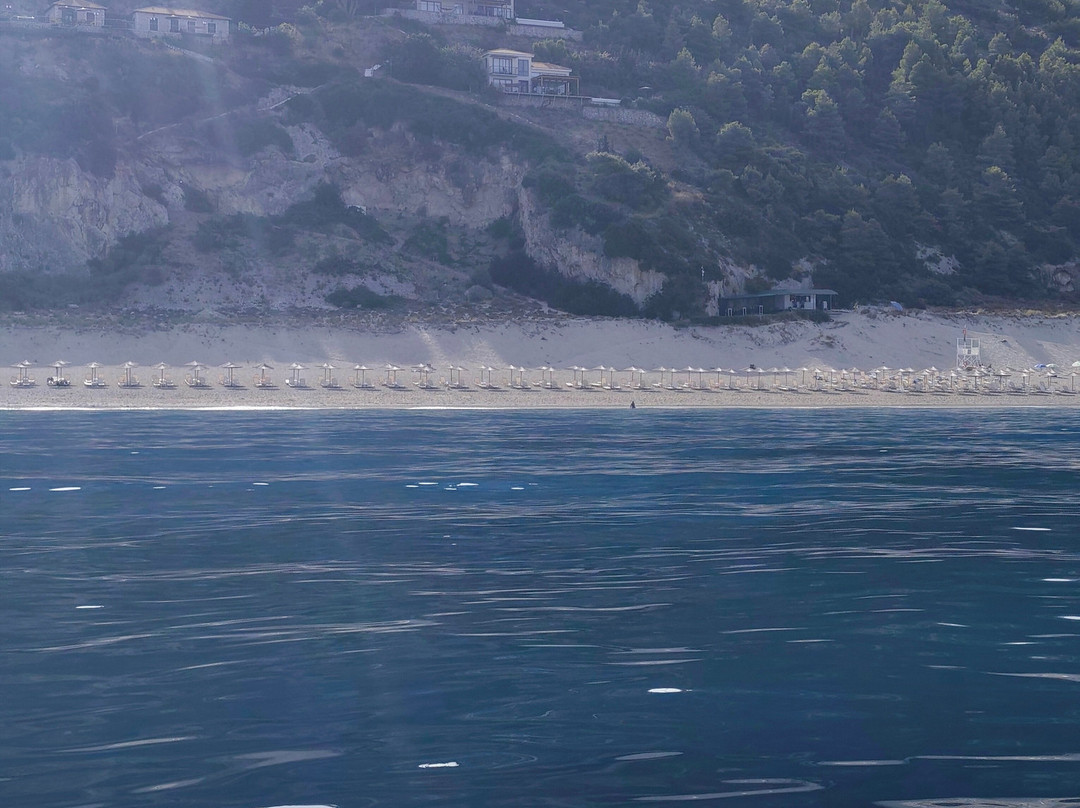 Milos Beach-Agios Nikitas必去景点