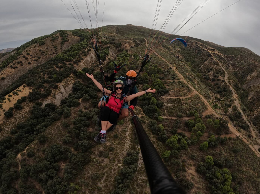 Granaltura Paragliding-格拉纳达必去景点