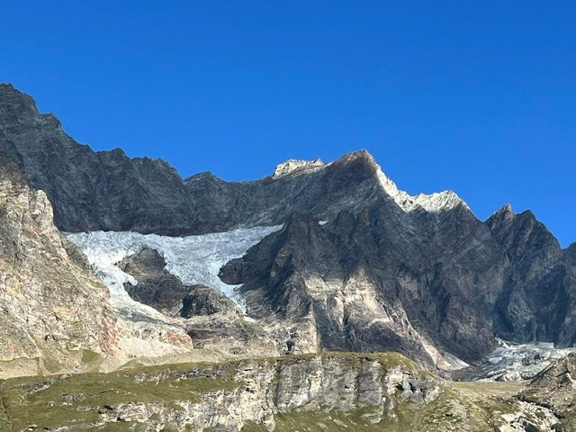 Centro Storico Breuil-Cervinia-布勒伊切尔维尼亚必去景点