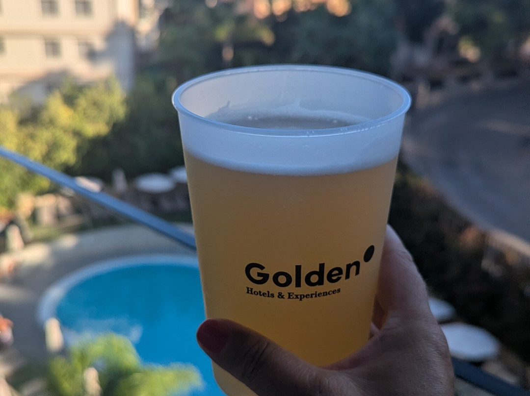 黄金萨劳海岸酒店 - 限成人主图