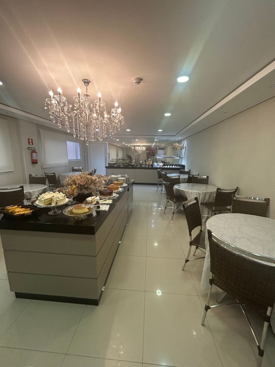 Hotel Seville Comfort-旅行者