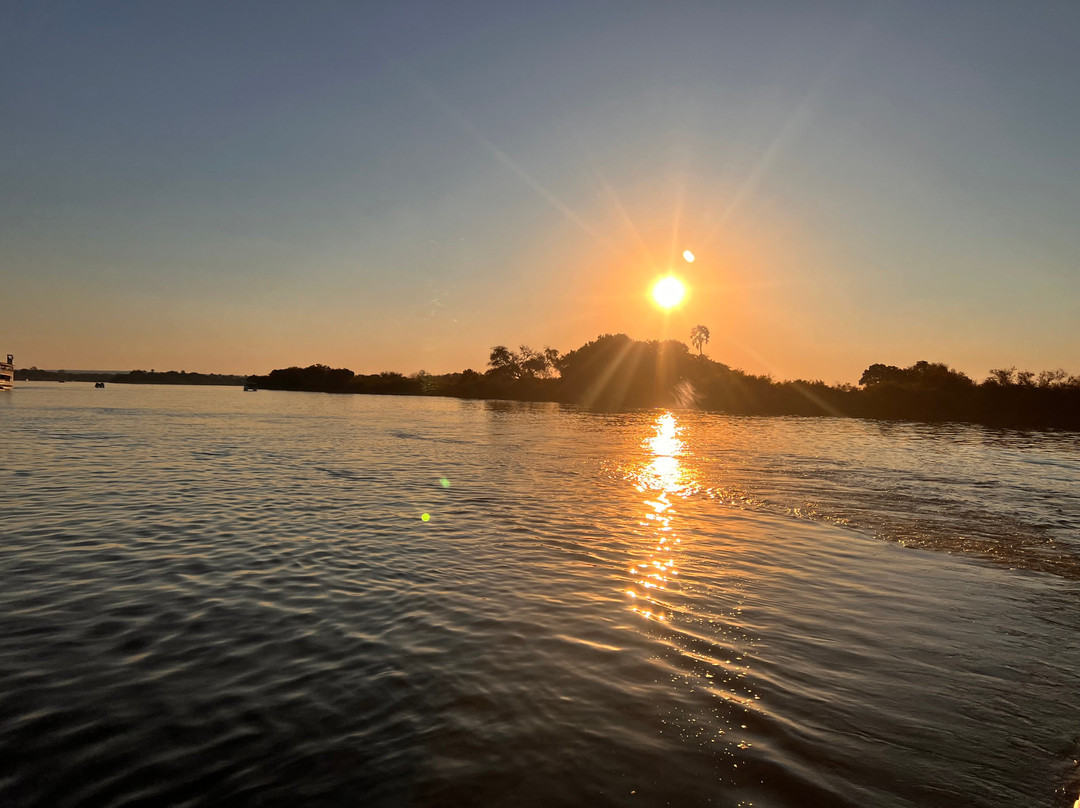 VICTORIA FALLS Zambezi River-维多利亚瀑布必去景点