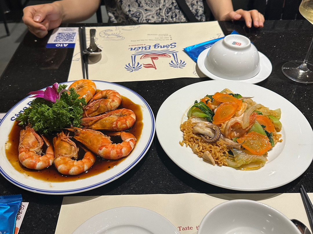 Songbien Seafood Danang