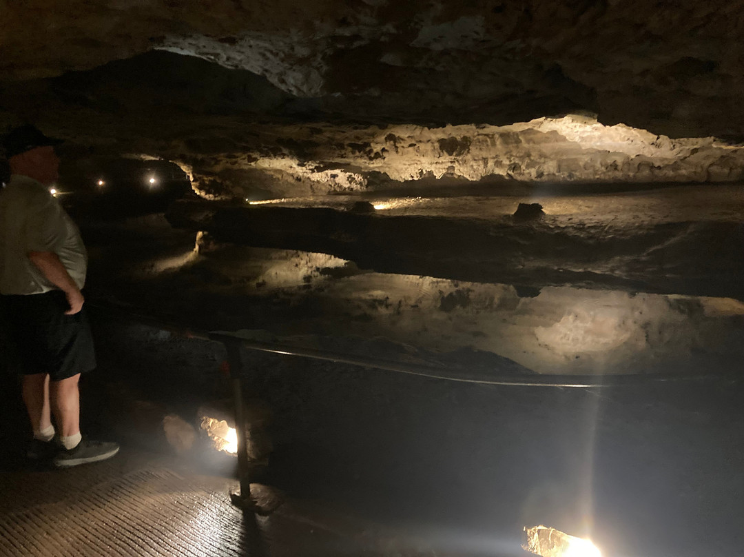 Meramec Caverns-斯坦顿必去景点