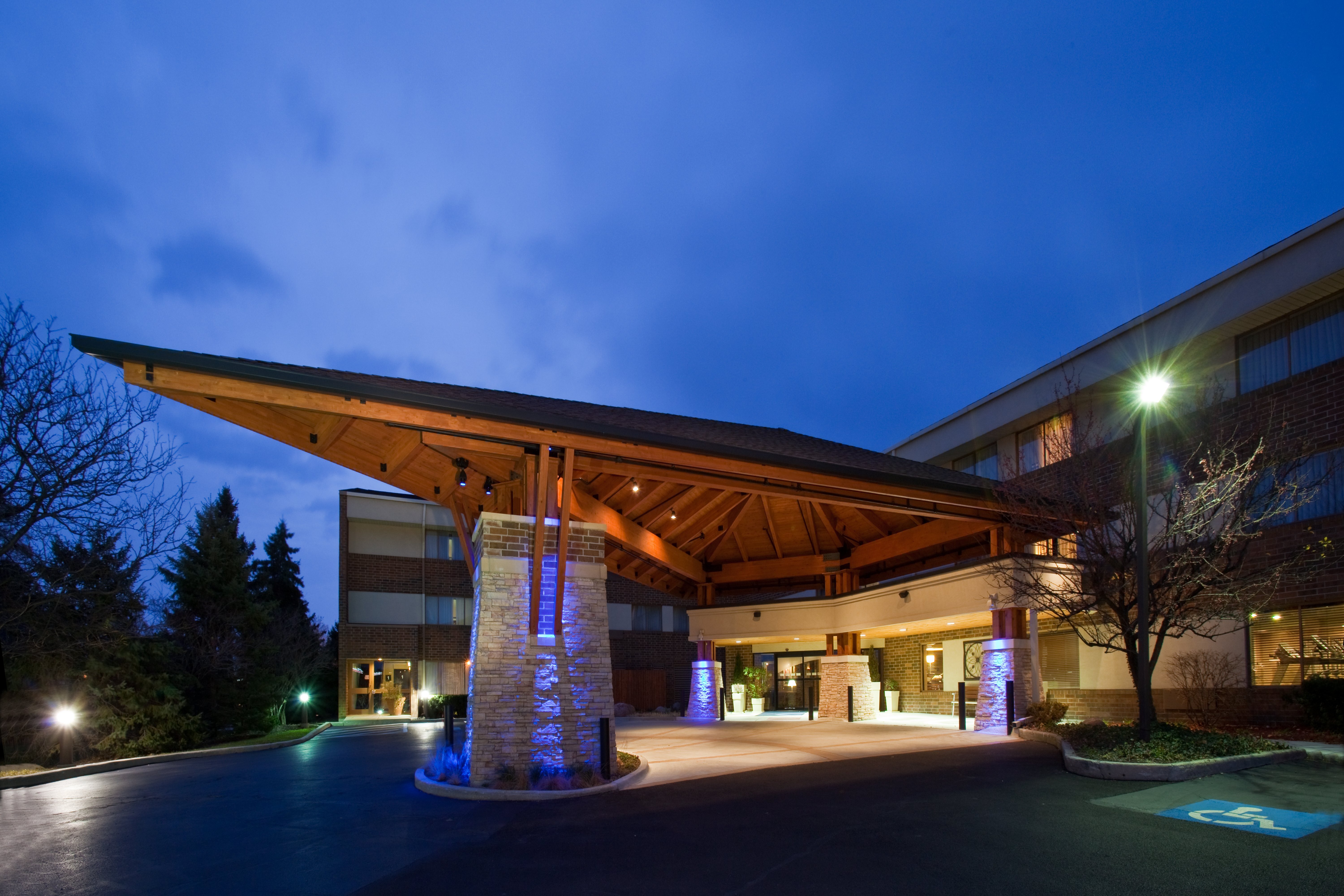 Holiday Inn Express Chicago-downers Grove By IHG-官方