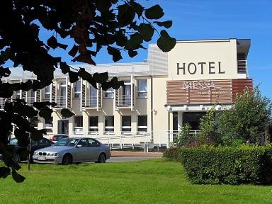 弗瓦迪斯瓦沃沃酒店住宿-Messa Hotel