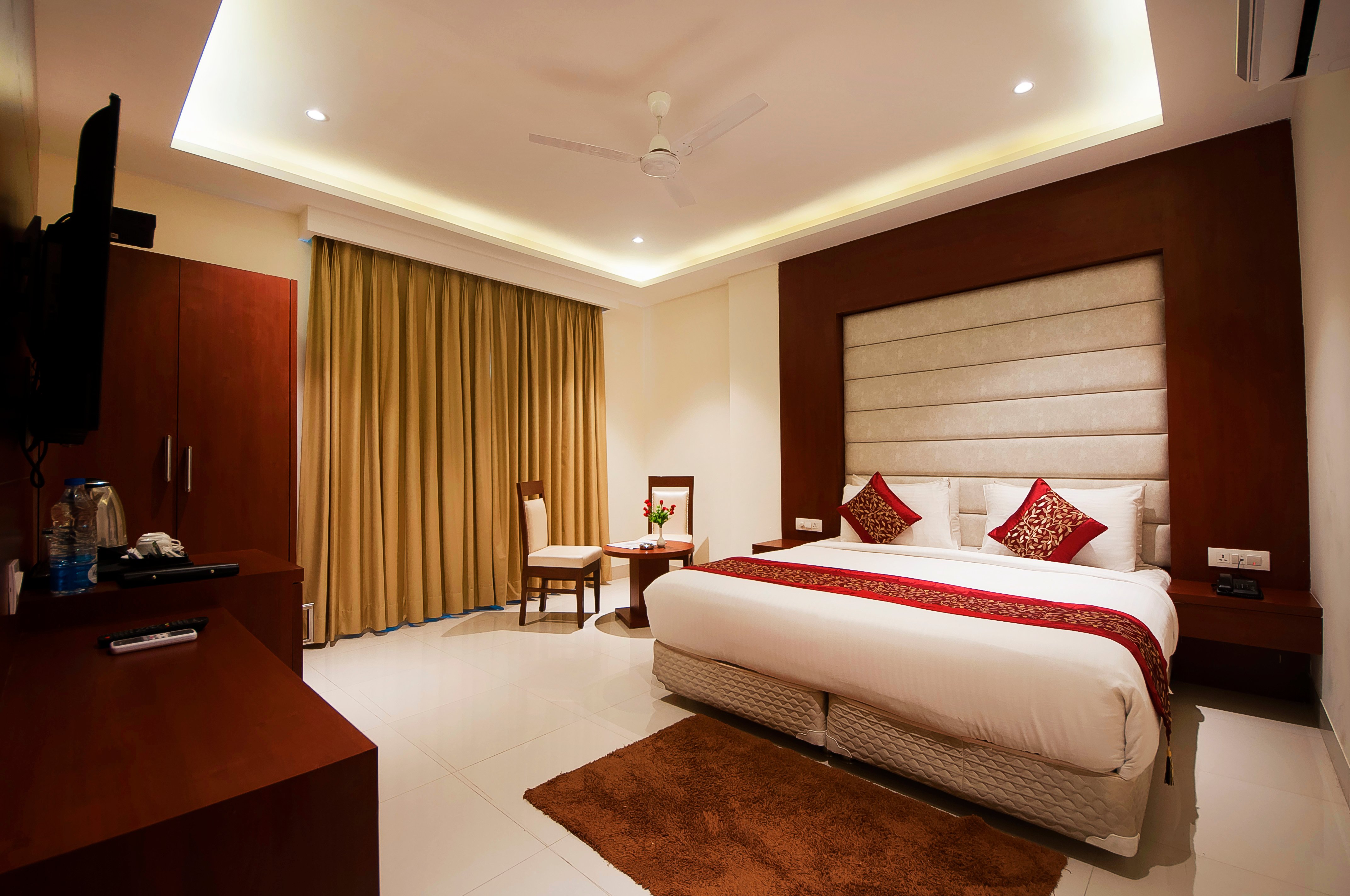 Hotel Z Suites-官方