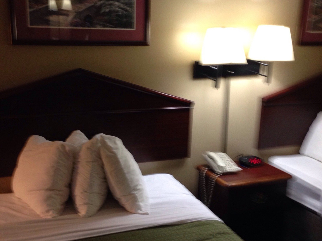 Royal Inn - Richmond Hill