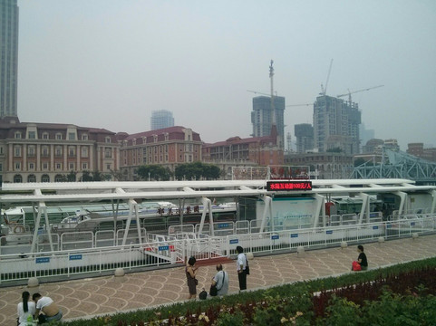 天津海河游览船-天津市必去景点