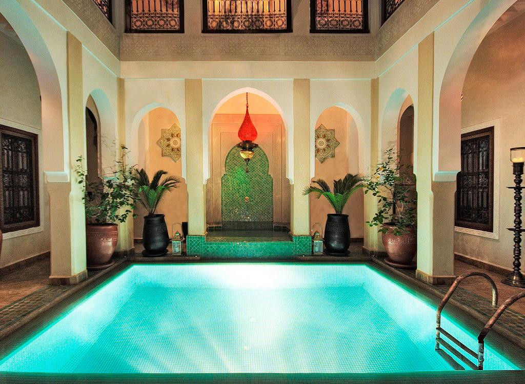 里亚德海卡亚酒店