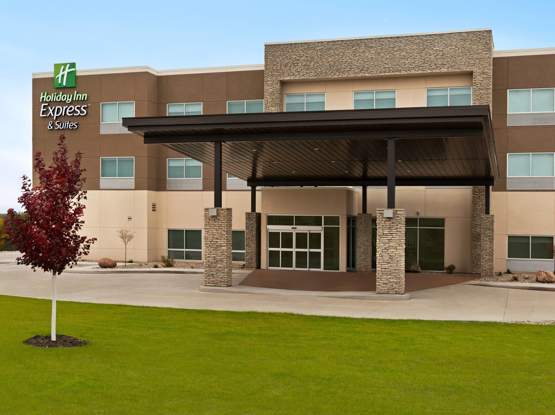 Lowell酒店住宿-Holiday Inn Express & Suites Beaver Dam By IHG