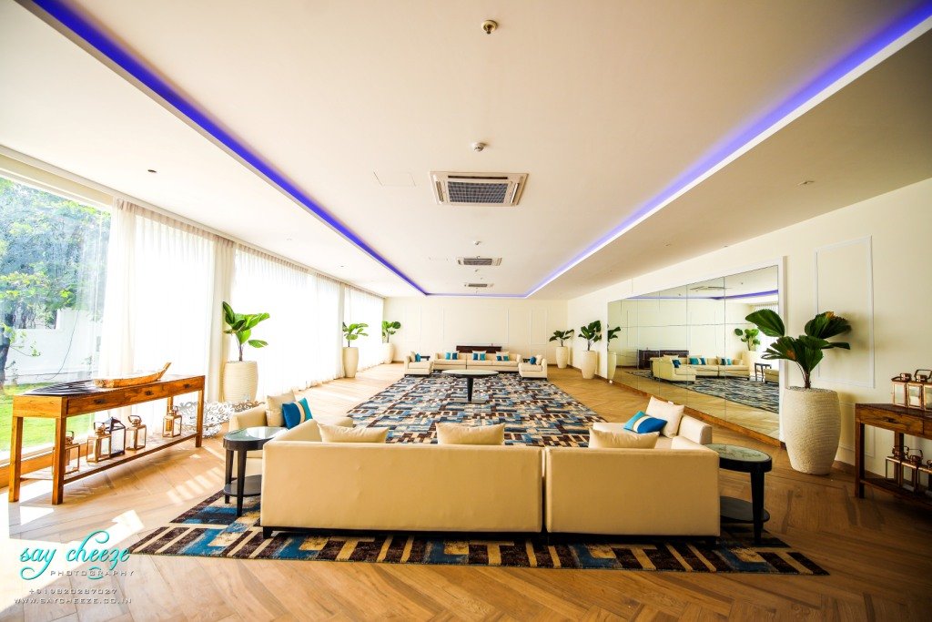The Mansion House-官方