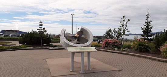 Promenade Du Vieux-quai-七岛港必去景点