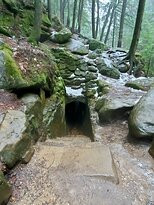 Old Man's Cave-洛根必去景点