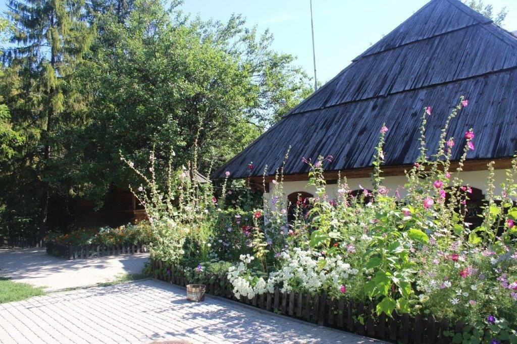 Ivan Kotlyarevskiy House-Poltava必去景点