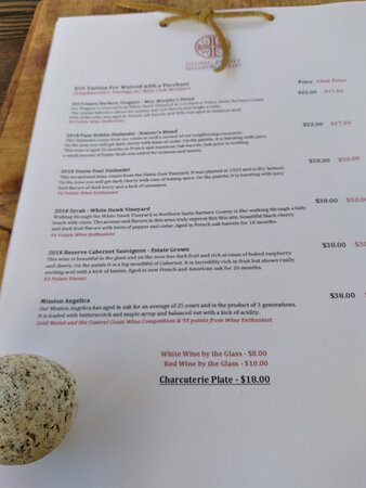 Glunz Family Winery & Cellars-帕索罗布尔斯必去景点