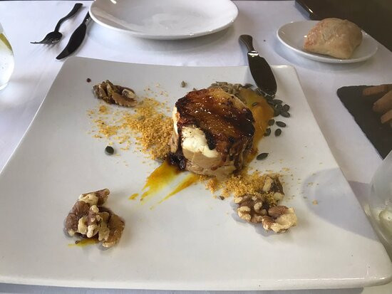 Hotel Restaurante Masia la Torre主图